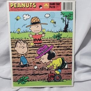 Peanuts Charlie Brown And Friends Cardboard Frame Tray Puzzle Year 1965